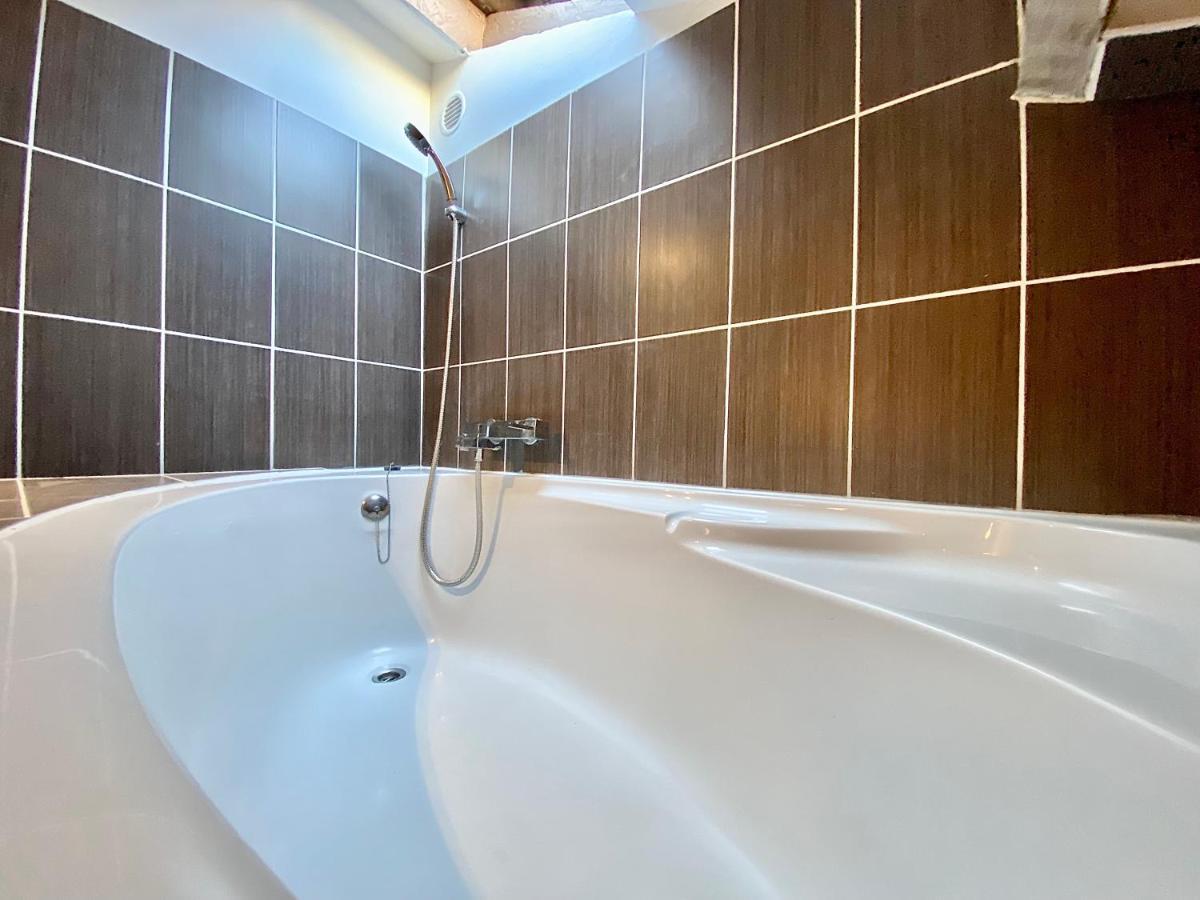Lovely & Cozy Duplex Heart Of Nice With Bathtub! Ngoại thất bức ảnh